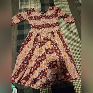 Girls dress dot dot smile